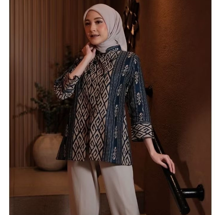 Batik Pasangan Motif Quen Atasan La 2