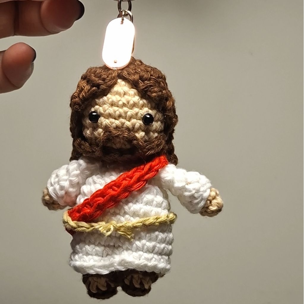 Jual Jesus Keychain Gantungan Kunci Yesus Rajutan Crochet | Shopee ...
