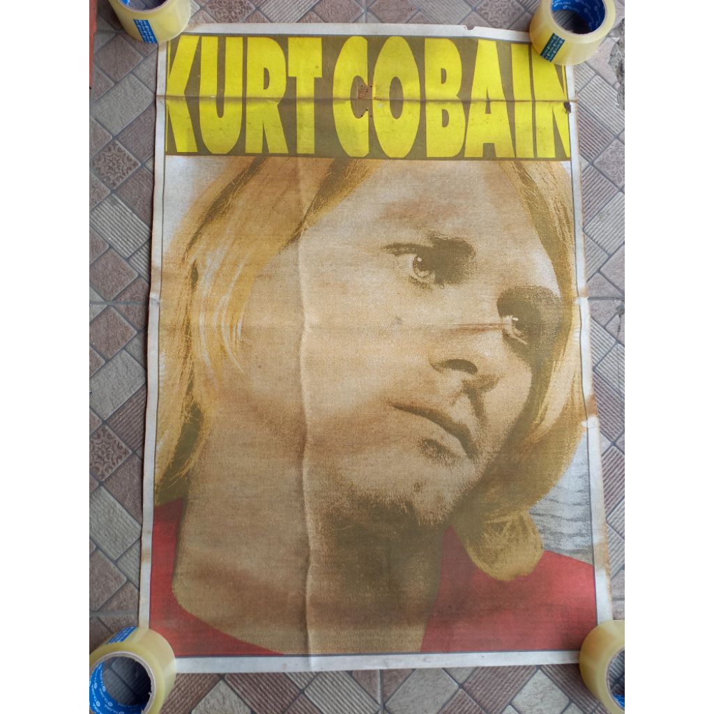 Jual POSTER KURT COBAIN / POSTER BERBAHAN KAIN | Shopee Indonesia