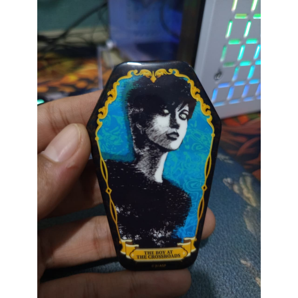 Jual Official Merch Anime Pin Badges Junji Ito - Tomie & The Boy At The ...