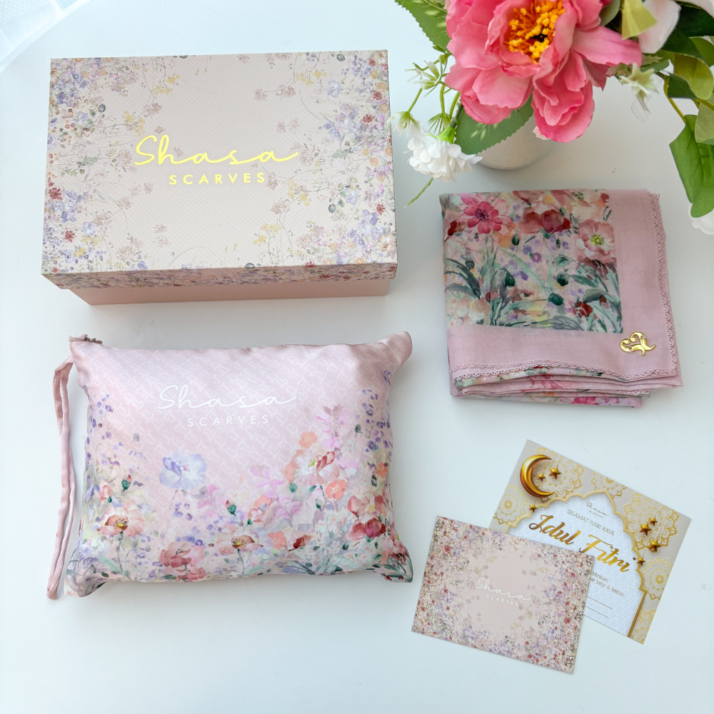 Paket Hampers (Prayer Set + Hijab) Shasascarves