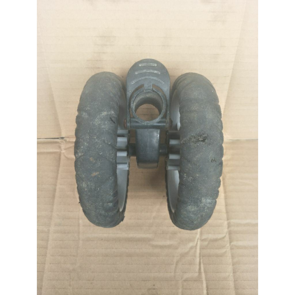Jual roda stroller bekas ban dobel original diameter 14cm lubang 2.5cm ...