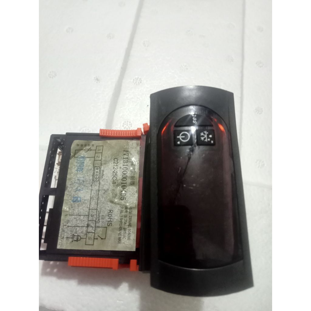 Jual panel suhu digital/termostat temperatur kulkas freezer midea ...