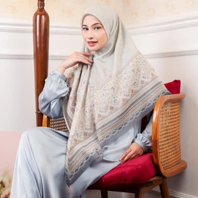 Umama Scarves Syar'I Box Kerudung Motif Jilbab Segi Empat Hijab Premium Digital Print Syar'I