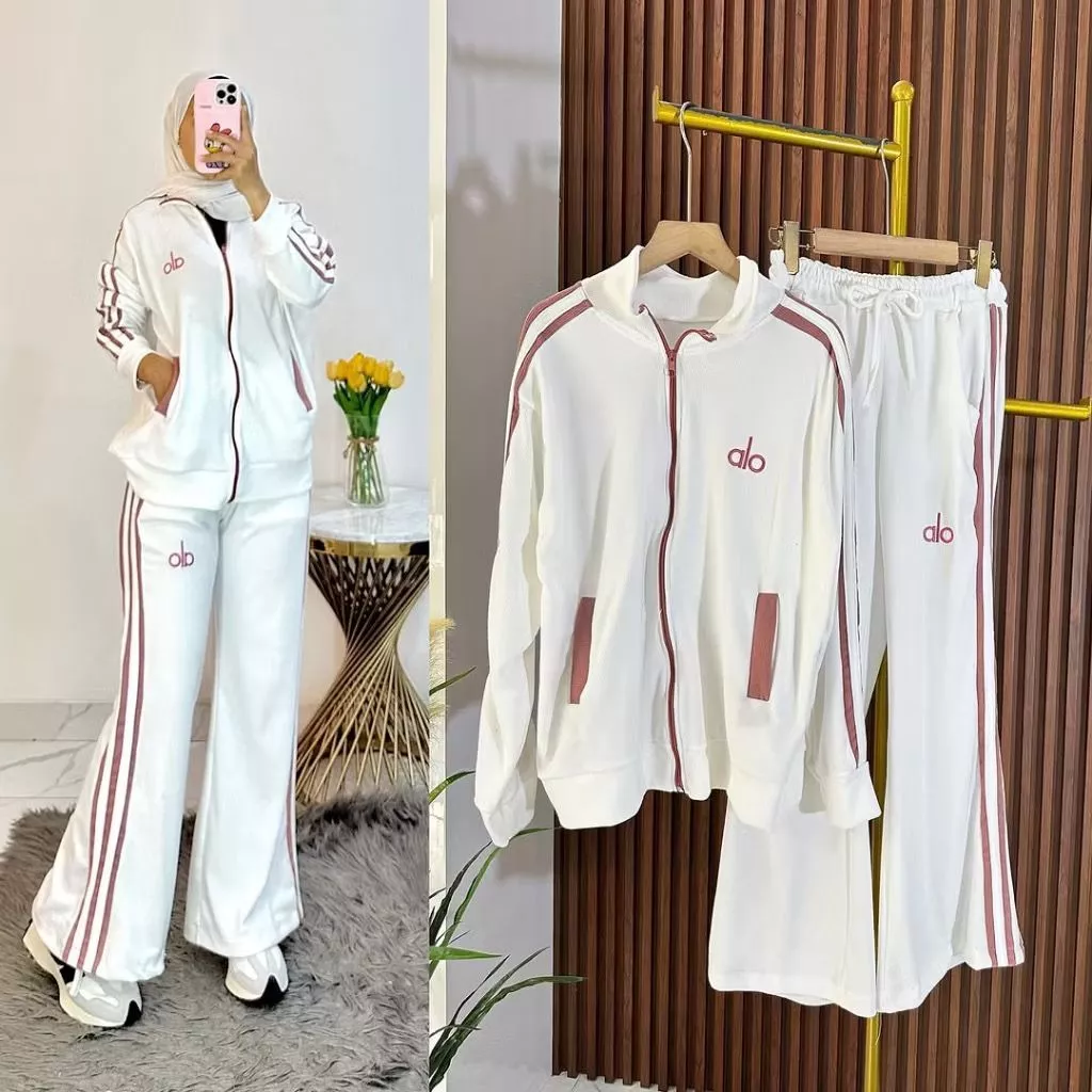 Foto 2 ONE SET SPORT KNIT / OLA SET / SETELAN OLAHRAGA JUMBO | 020
