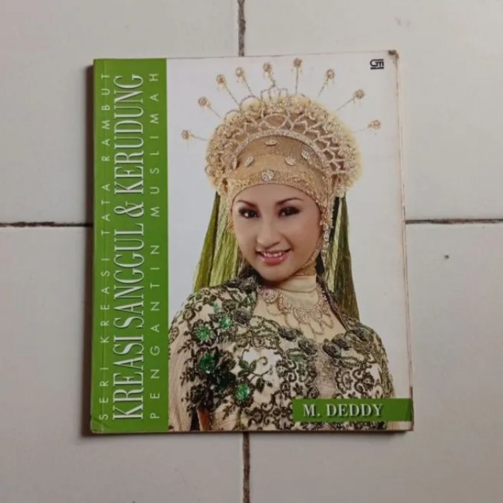 Jual SERI KREASI TATA RAMBUT SANGGUL & KERUDUNG PENGANTIN M Deddy ...