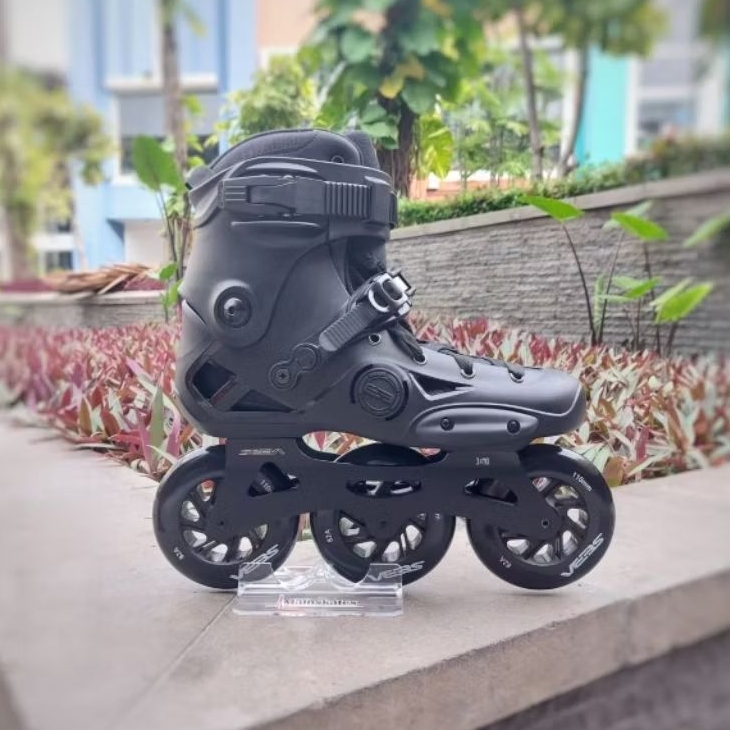 Jual SEPATU DEWASA 3 RODA, SEBA E3 110 PREMIUM BLACK, RICH BLACK ...