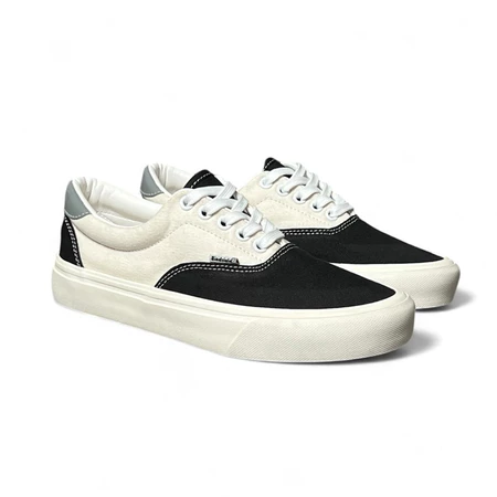 RK003 BIEDZIELD - Sepatu Past On Off-White Black Sneakers Unisex