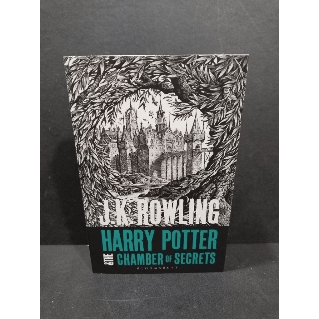 Jual Novel original HARRY POTTER AND THE CHAMBER OF SECRETS by J K ...
