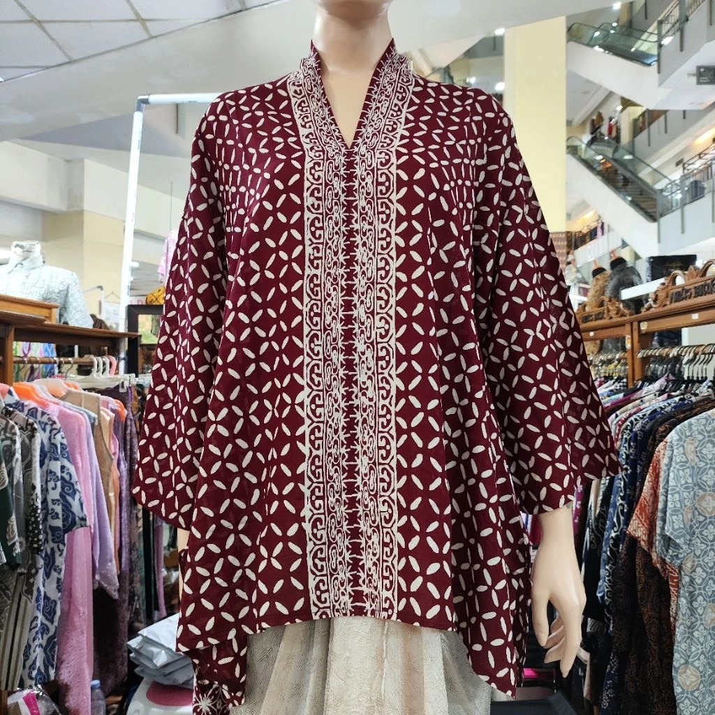 Blouse Batik Paris Wanita Premium – Baju Batik Elegan Adem untuk Kerja & Kondangan