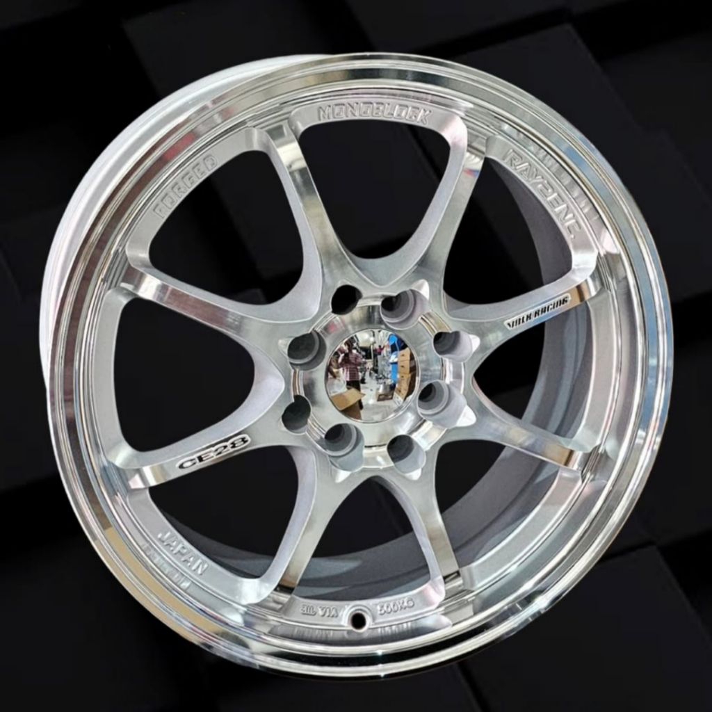 Jual velg ring 15 ce28 lebar 6,5 et 40 velg racing r15 avanza Xenia ...