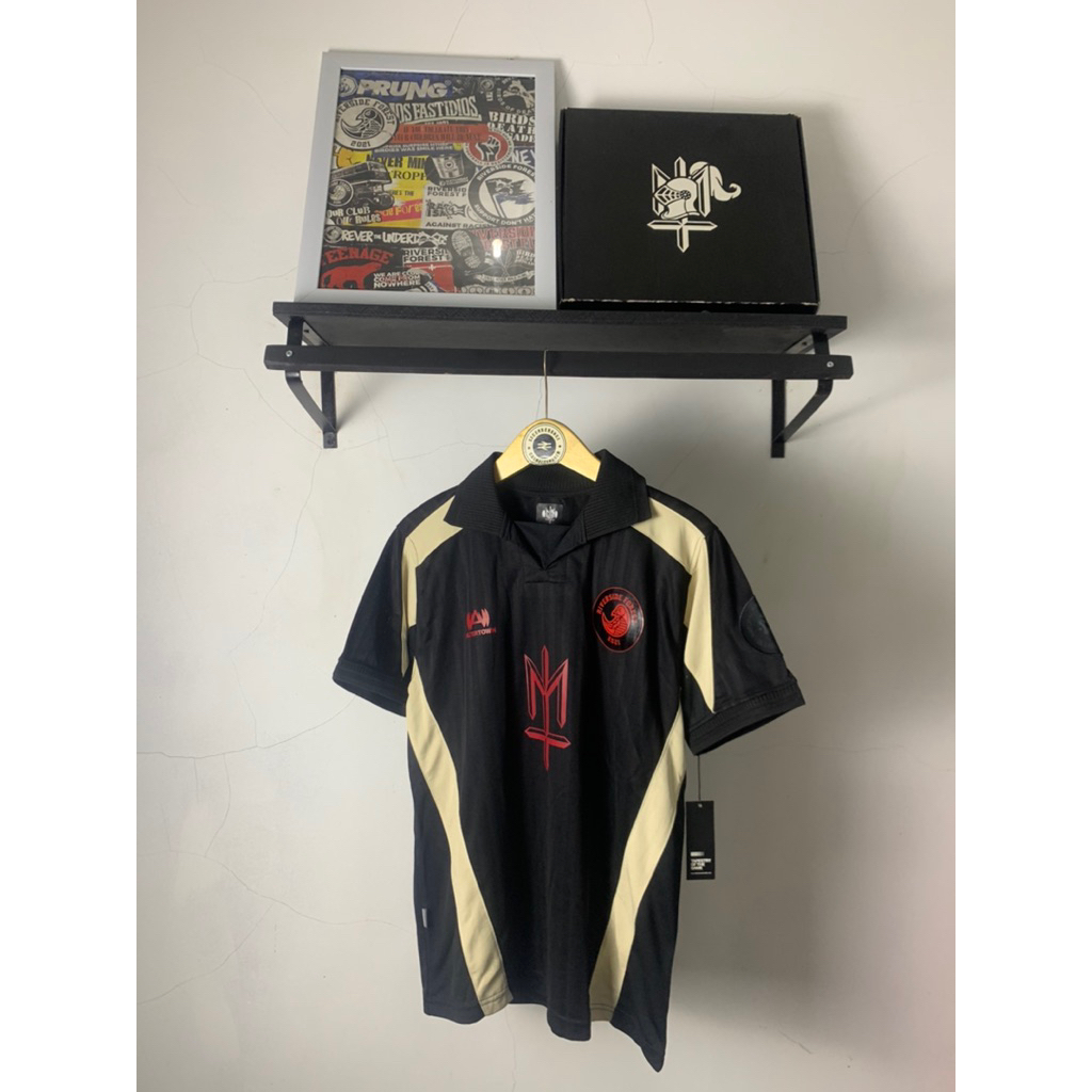 Jual Jersey Riverside Forest x Maternal | Shopee Indonesia
