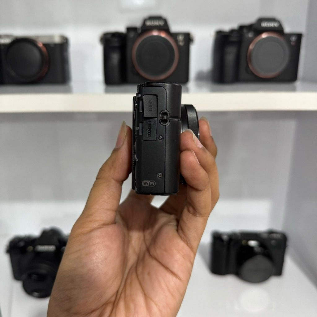 Jual Sony RX100 Mark III Lengkap Box | Shopee Indonesia
