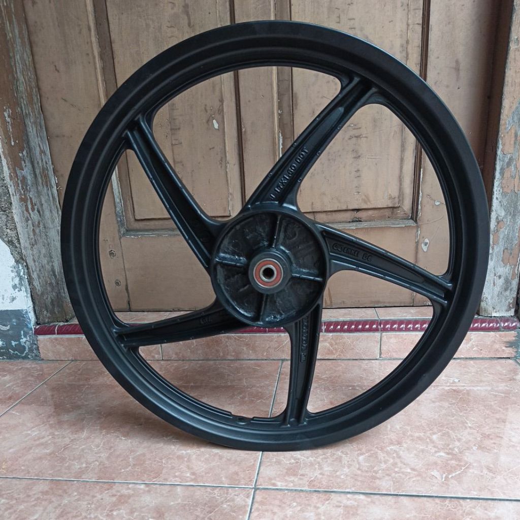 Jual velg supra x 125 belakang tromol/velg racing supra x125 original ...