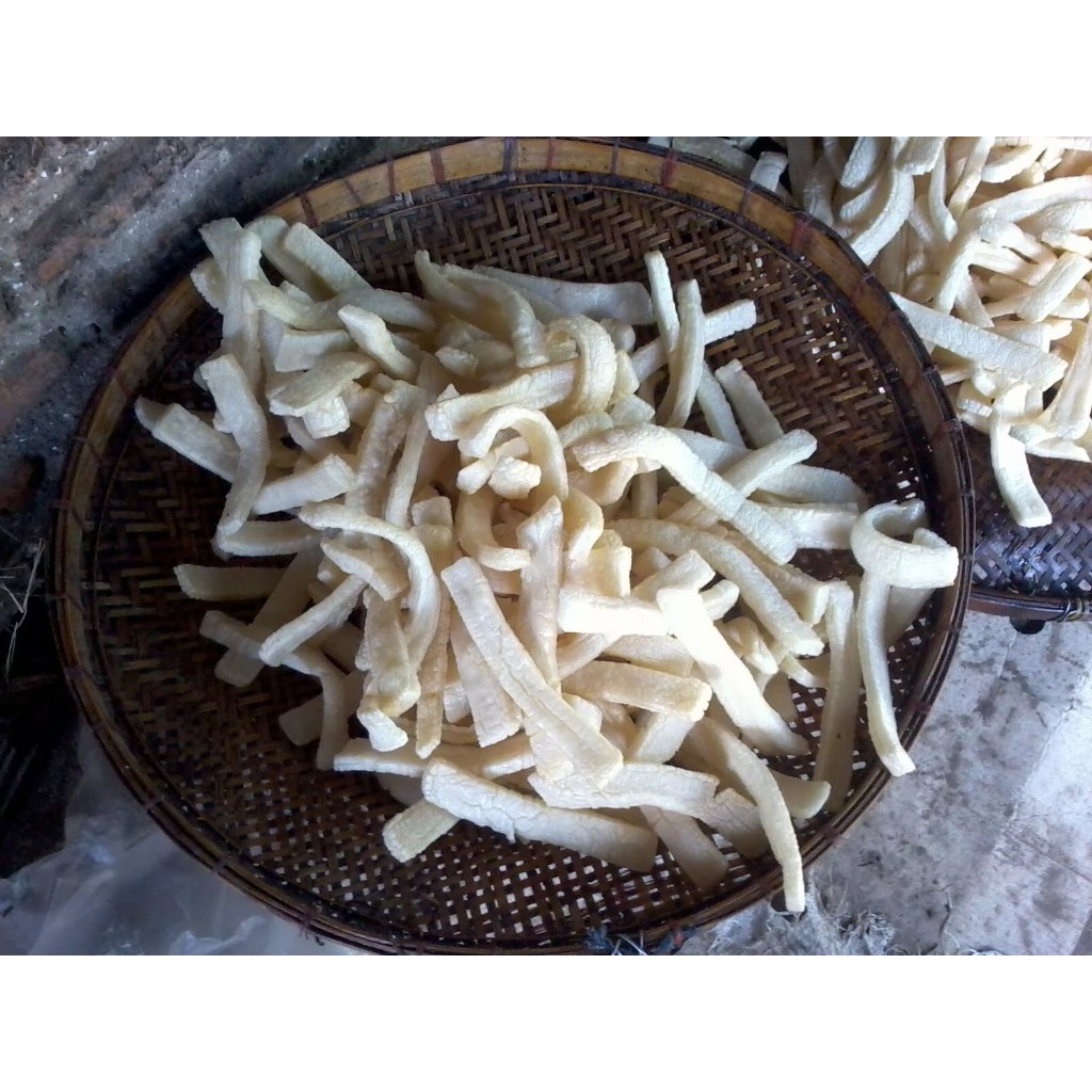 Jual kerupuk rambak jari / khas solo / rambak oven kemasan 100gr matang ...