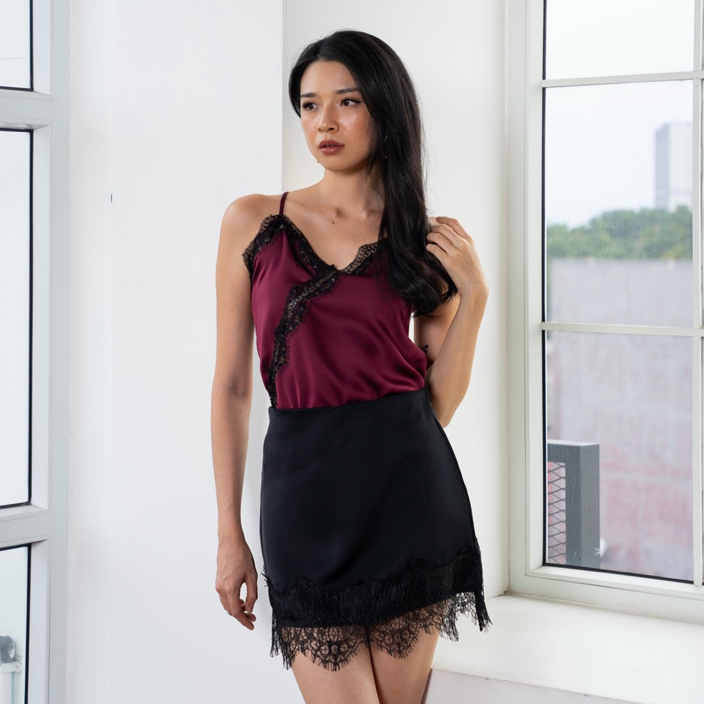 Jual ELINE MINI SKIRTS | ROOHA | Rok Mini Satin Wanita Highwaist Lace ...