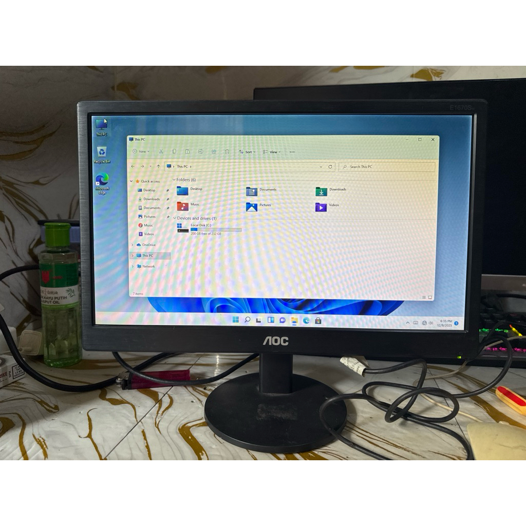 Jual led monitor aoc 16inch power usb | Shopee Indonesia
