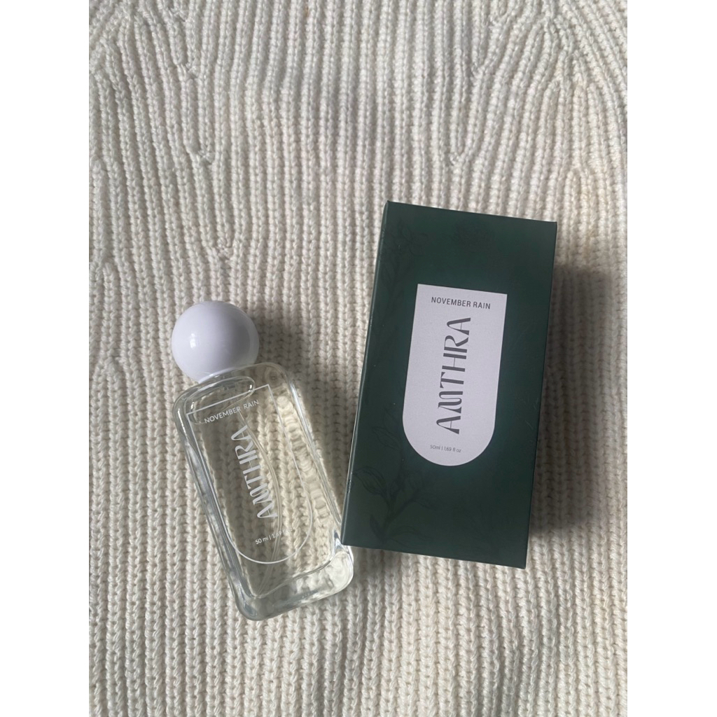 Jual amthra extrait de parfum november rain 50ml [preloved 90% ...