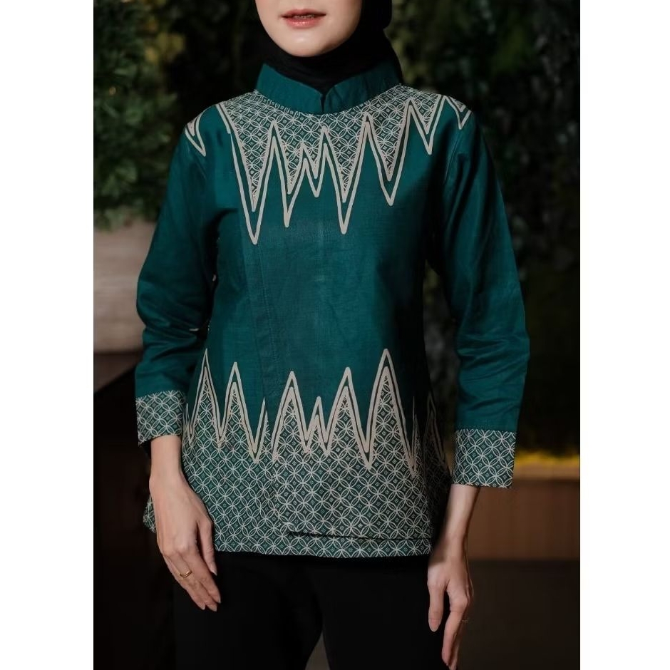 Batik Pasangan Motif Ismaya Bluss Kemeja Slimfit 2