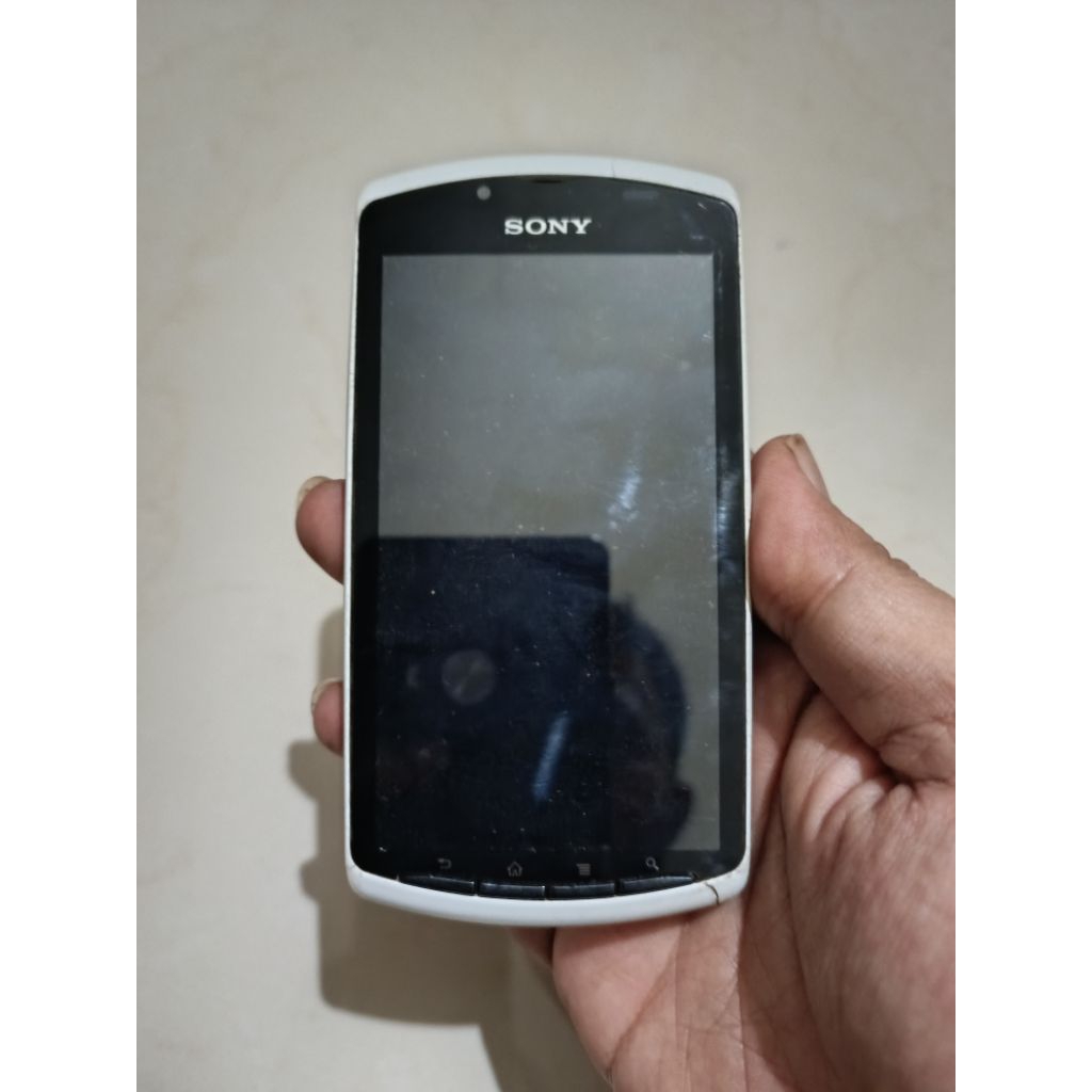 Jual Sony Ericsson Xperia Play R800 i White Putih Android Game Phone ...