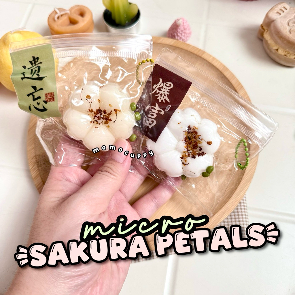 Jual MOMOCUPPY micro sakura petals taba squishy lengket gantungan kunci ...