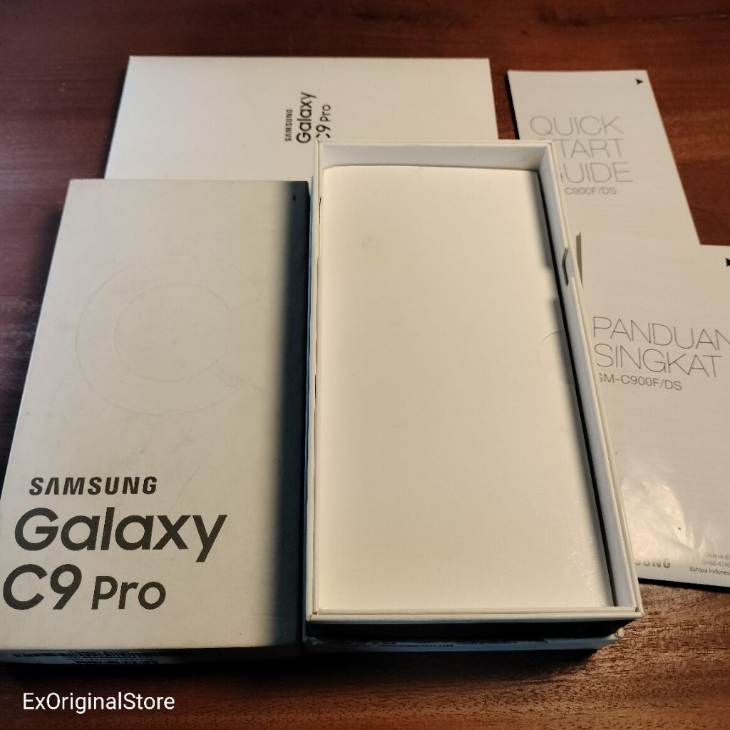 Jual Dus Box Samsung Galaxy C9 Pro Original Copotan | Shopee Indonesia