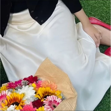 Rok Satin Duyung Marmaid Satin Silk Skirt