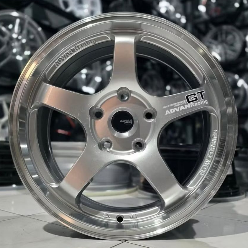 Jual velg mobil advan gt r16 lebar 7 et 40 velg mobil ring 16 cocok ...