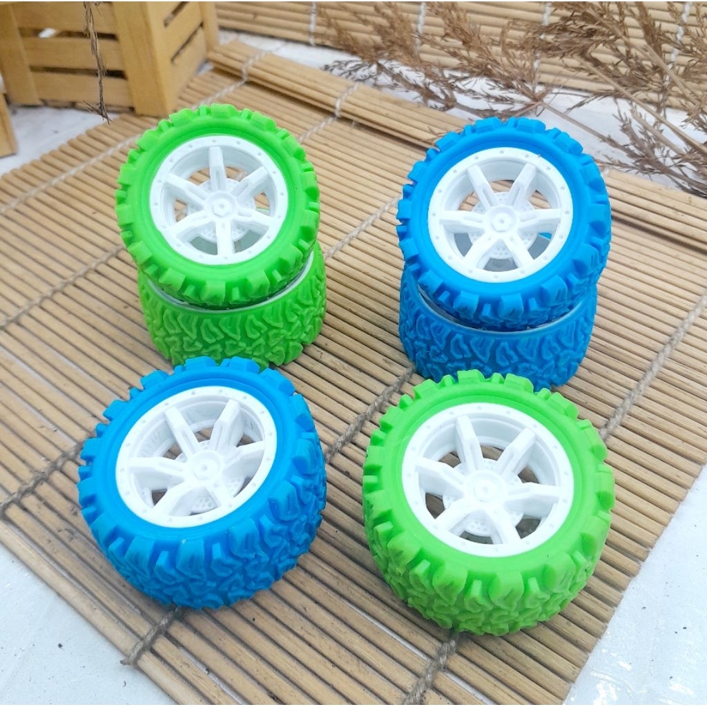 Jual Roda Mobil Mainan UK 4,7cm | Shopee Indonesia