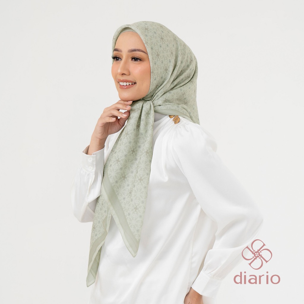 Diario Ultrafine Livia Scarf Kerudung Segi Empat