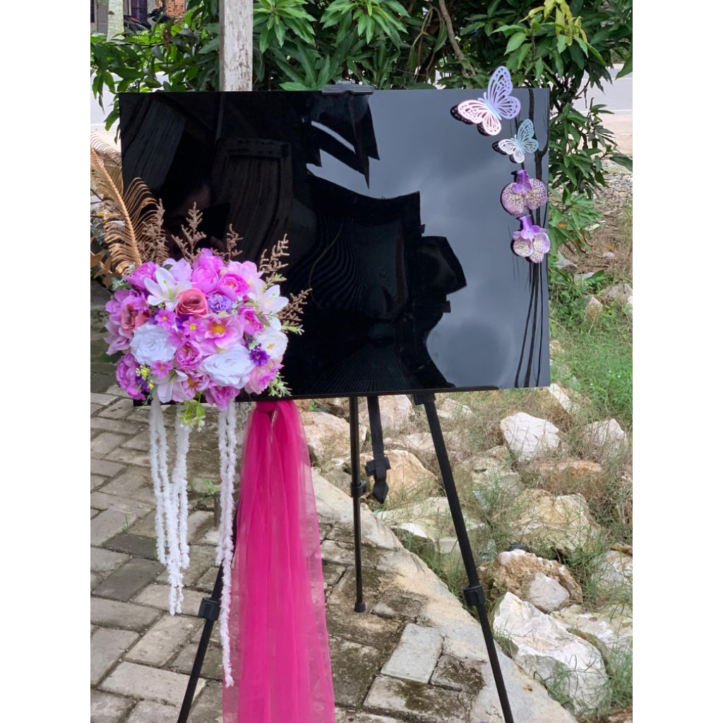 Jual Welcome Sign Akrilik Hitam Bunga Ungu Putih Aesthetic set standing ...
