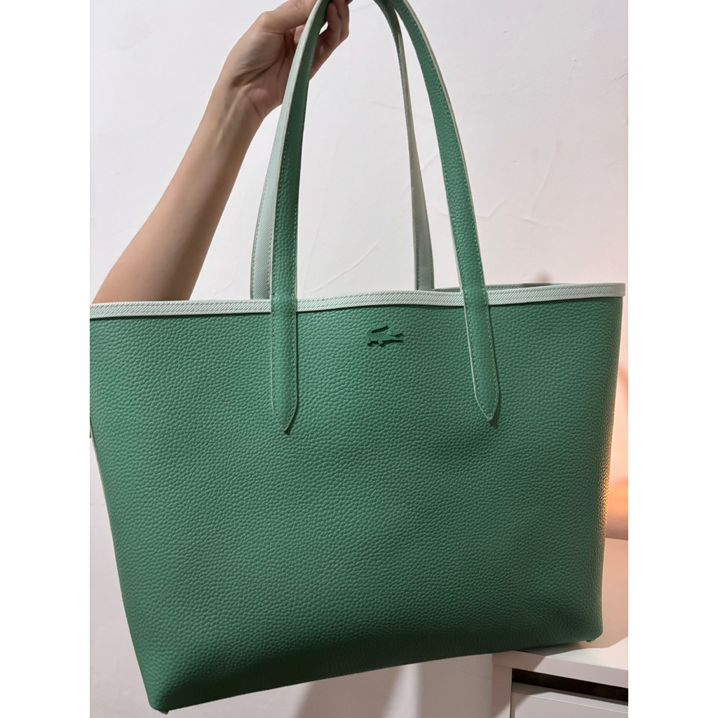 Jual tas lacoste totebag bi colour (2 warna) original like new | Shopee ...
