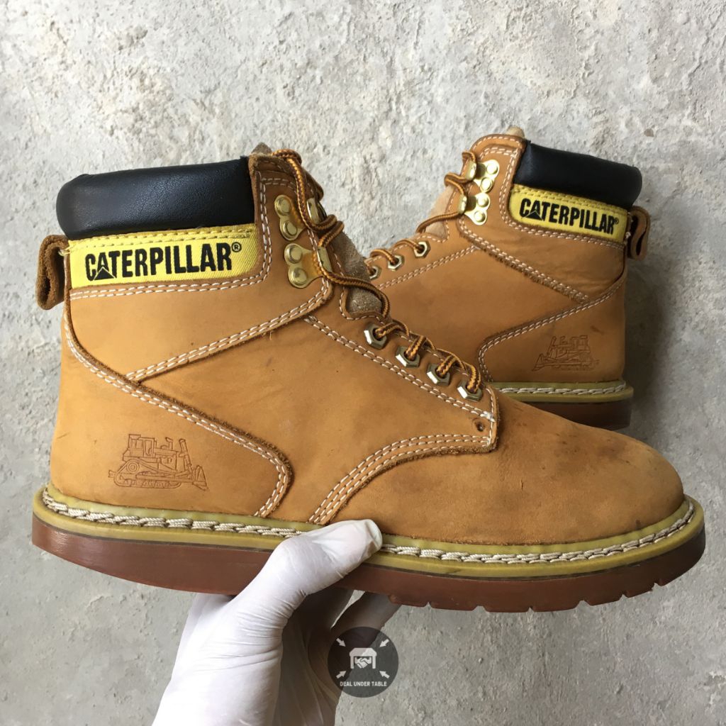 Jual boots Timberland Yellow Iconic boots caterpillar boots | Shopee ...