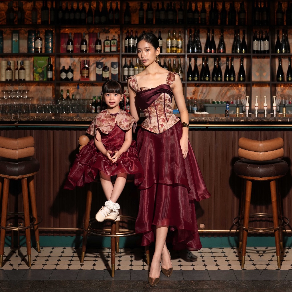 Jual COMA LABEL - Xia Dress in Maroon Red & Nude // comalabel Chinese ...