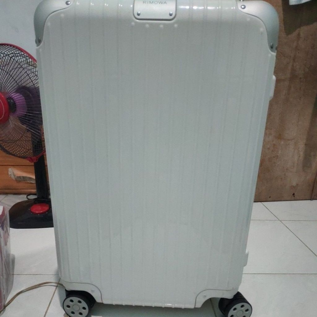 Jual koper rimowa bagasi white original | Shopee Indonesia