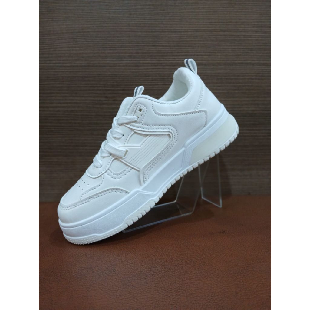Jual Sepatu Sneaker Dewasa Rafa Crysta Putih/Abu | Shopee Indonesia