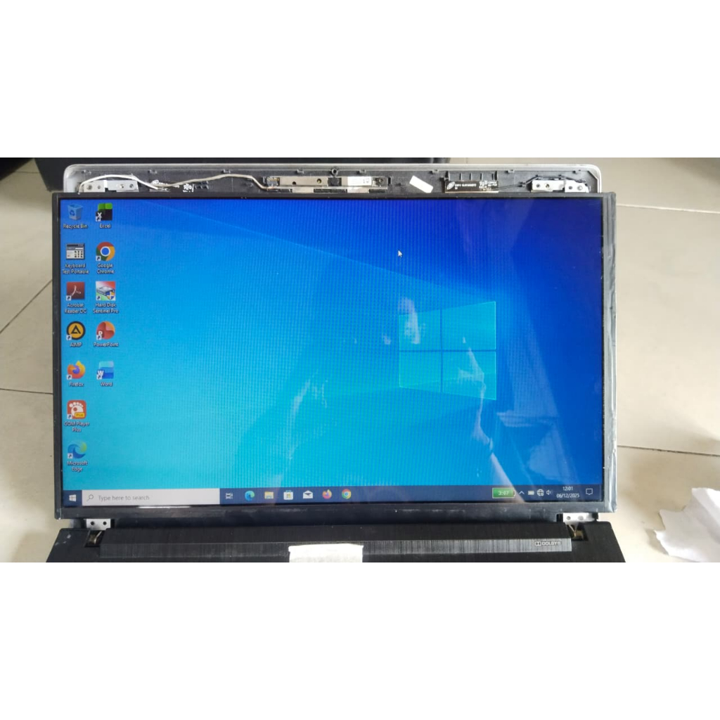 Jual LCD / LED Panel Laptop 15.6 Inch 30 pin slim HD | Shopee Indonesia
