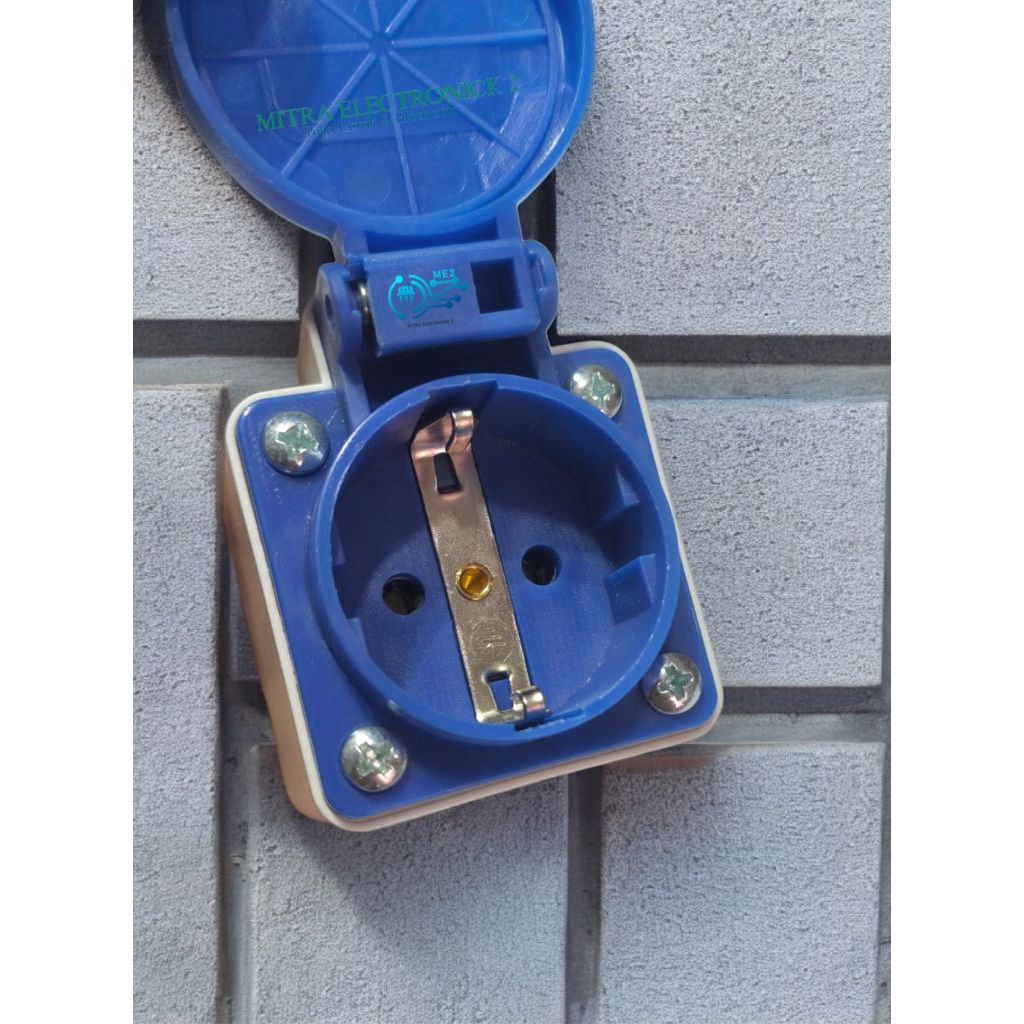Jual Beaded Bloom Steker Listrik Industrial Plug Dan Panel Soket Type ...