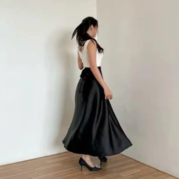 Audy Skirt Korean Loose Maxi Skirt Rok Wanita Lilit Satin Valvet Rok Flare Wanita Rok Basic