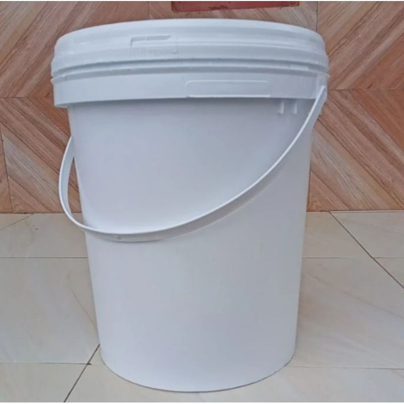 Jual Ember/Timba bekas putih polos ukuran 20/25kg bersih | Shopee Indonesia