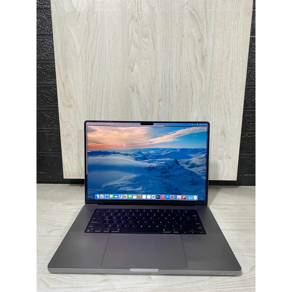 Jual Macbook Pro M1 Pro 2021 16inc RAM 16gb SSD 512gb EX iBOX | Shopee ...