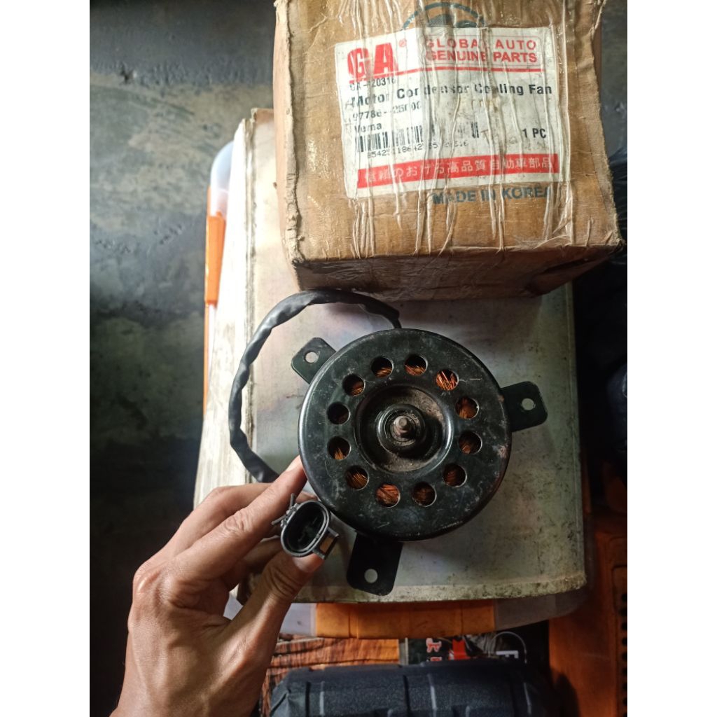 Jual kipas pendingin radiator mobil KIA Carens 1 dan 2, serta mobil ...
