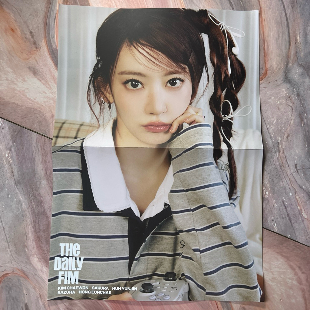 Jual [READY STOCK] OFFICIAL LE SSERAFIM 2026 SEASON'S GREETINGS