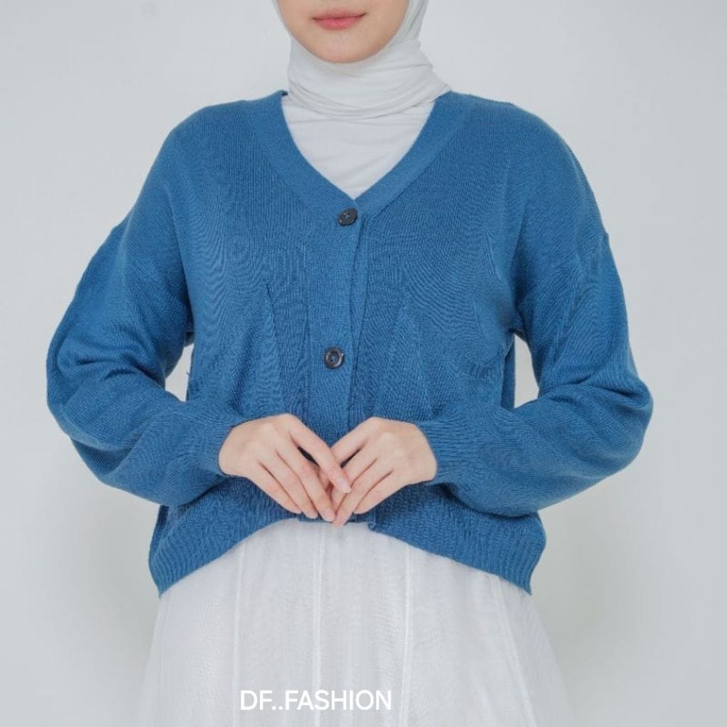 Jual Cardigan Crop Rajut / Cardigan Rajut Poket | Shopee Indonesia