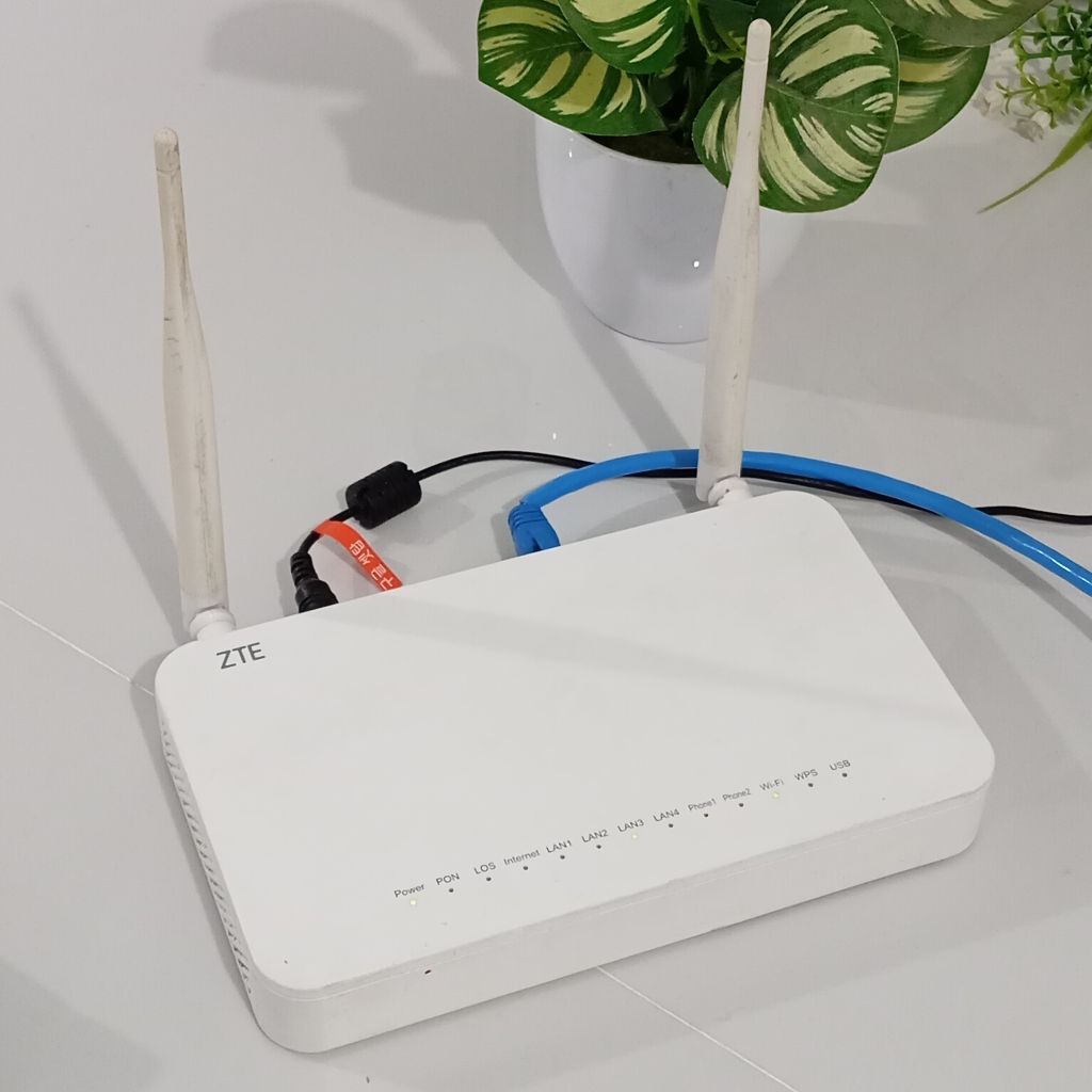 Jual MODEM ROUTER ONT ZTE F609 V3 | Shopee Indonesia