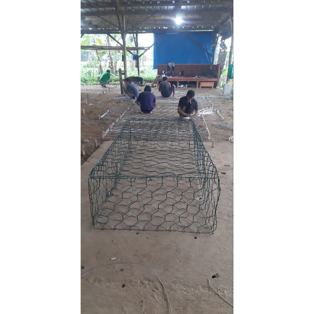 Jual kawat bronjong galvanis lapis pvc 2,7mili, lobang/mesh 10-12cm ...
