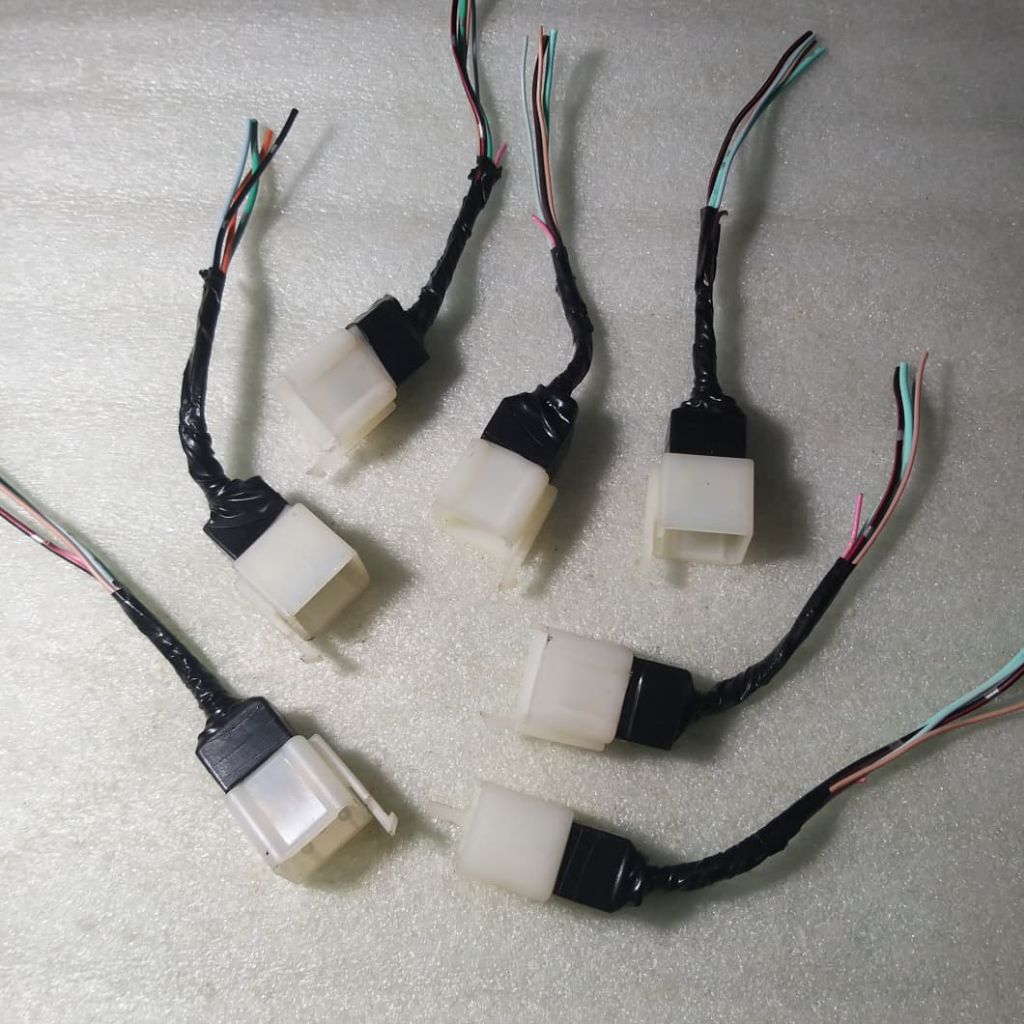Jual Kabel Soket Konektor Motor Socket Skun Kecil Kabel Soket Male 9 ...
