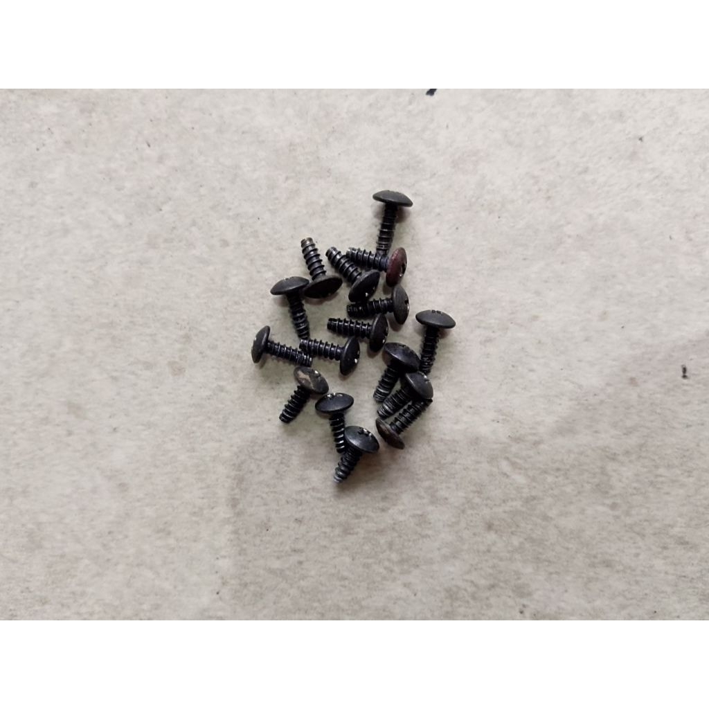 Jual Screw tapping 4X12 - Mur body CBR 150R CBR 250RR CB 150R all matic ...