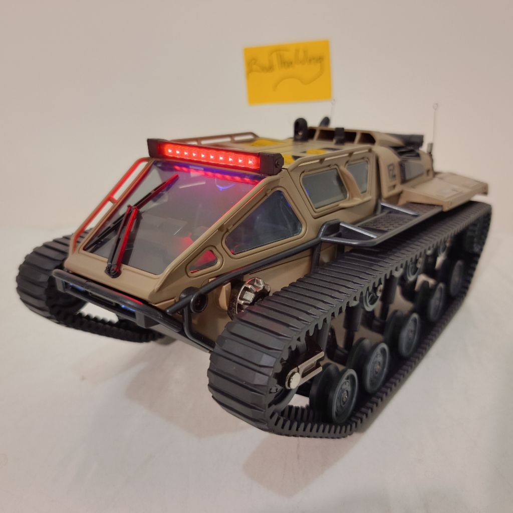 Jual Ripsaw EV3 RC Tank Offroad Rock Crawler toko BudiThinWing | Shopee ...