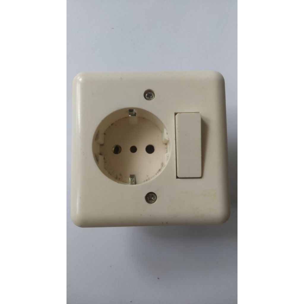 Jual SAKLAR & STOP KONTAK INBOW | Shopee Indonesia